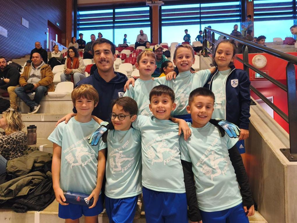 Les commequierois participent à différents tournois en salle pendant les vacances de Noël